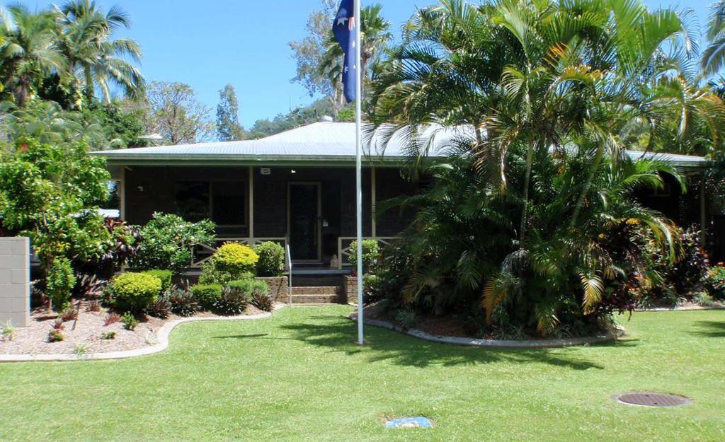 Bluewater Bed & Breakfast Cairns Trinity Beach Buitenkant foto